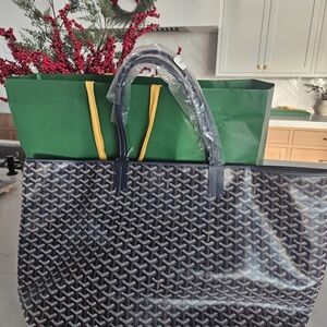 Goyard Black and White Patterned Tote BRAND NEW BIG SIZE *** bought wrong size